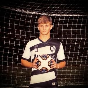 Meet your Posher, Ethan